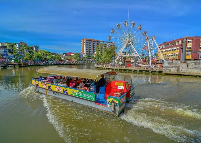 Pax 6+3 Grand Lux Melaka Homestay